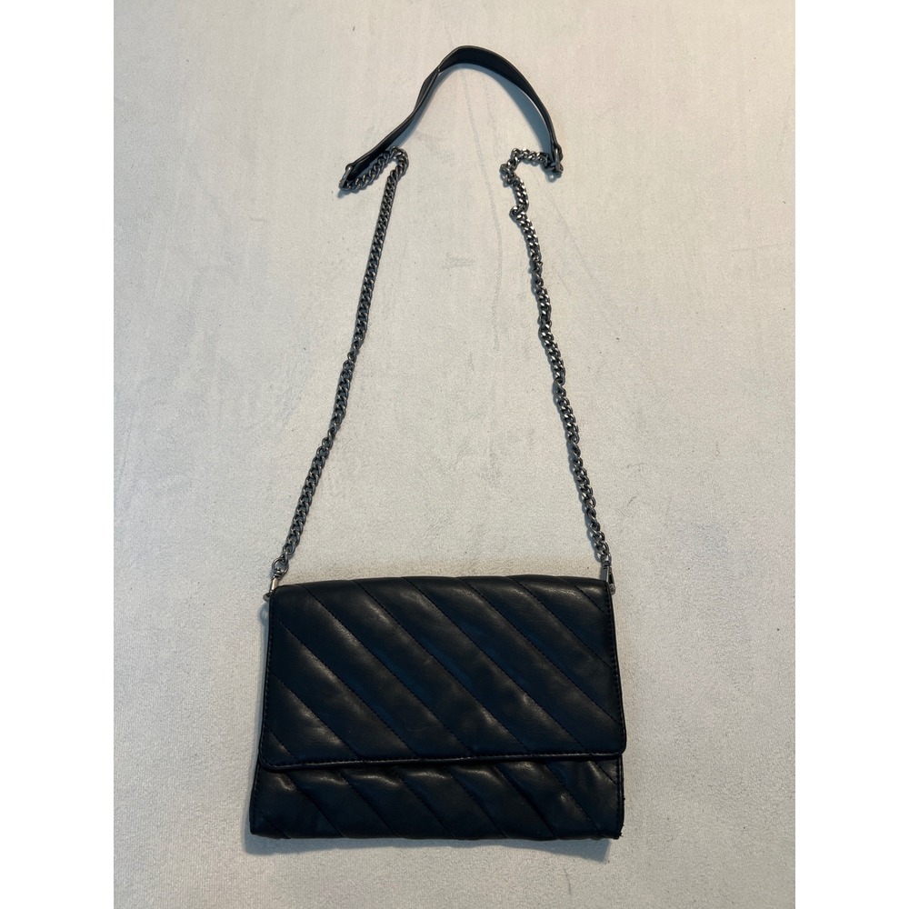 Black Quilted Crossbody Bag Chain Strap Convertible Clutch Gunmetal Hardware